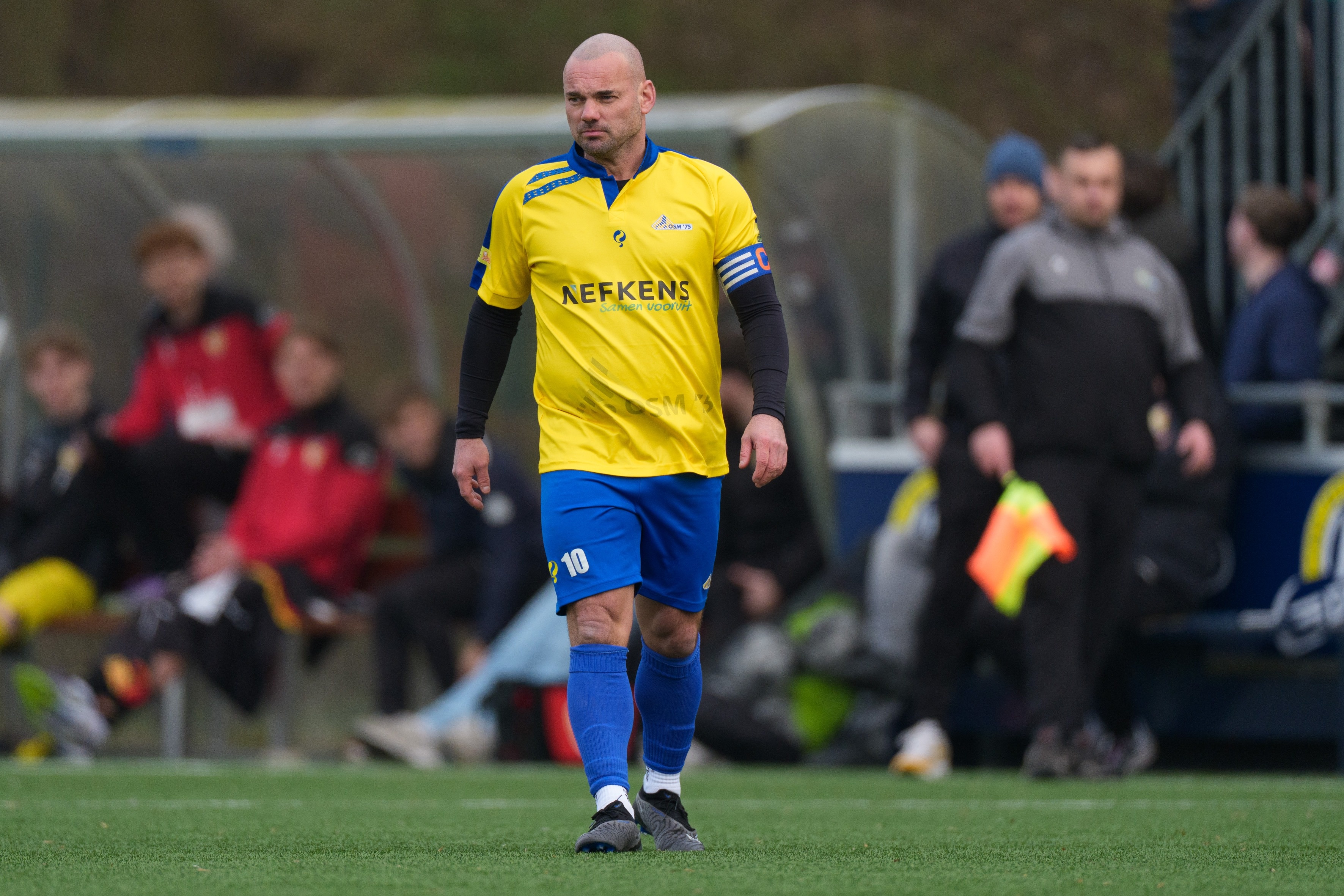 九游娱乐-ESPN：4次换人违规，斯内德业余联赛首秀需要重赛最后8分钟